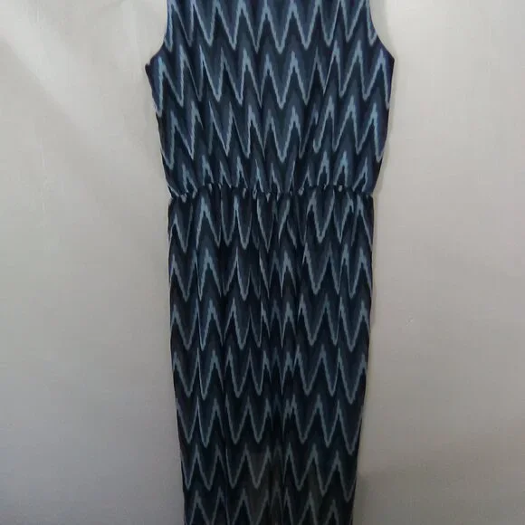 H & M Sleeveless Women's Summer Dress Blue Patterned Design Color Navy Size 14 Y - Picture 3 of 7